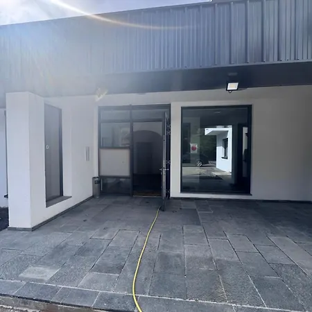 아파트 Ferienapartments Sternen Wohn 7 바이에르스브론